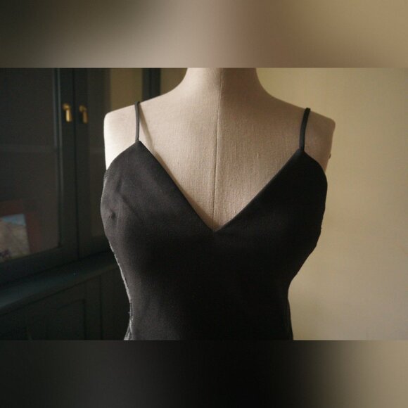 🖤 Vince Camuto Black Sheer Lace Side Panel Bodycon Dress - Size 6 🖤 - Picture 2 of 7